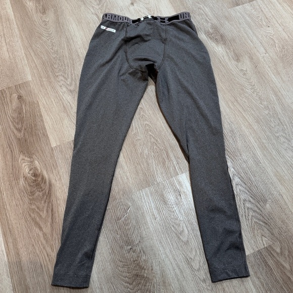 Under Armour Compression Gray Leggings Medium - Picture 5 of 5